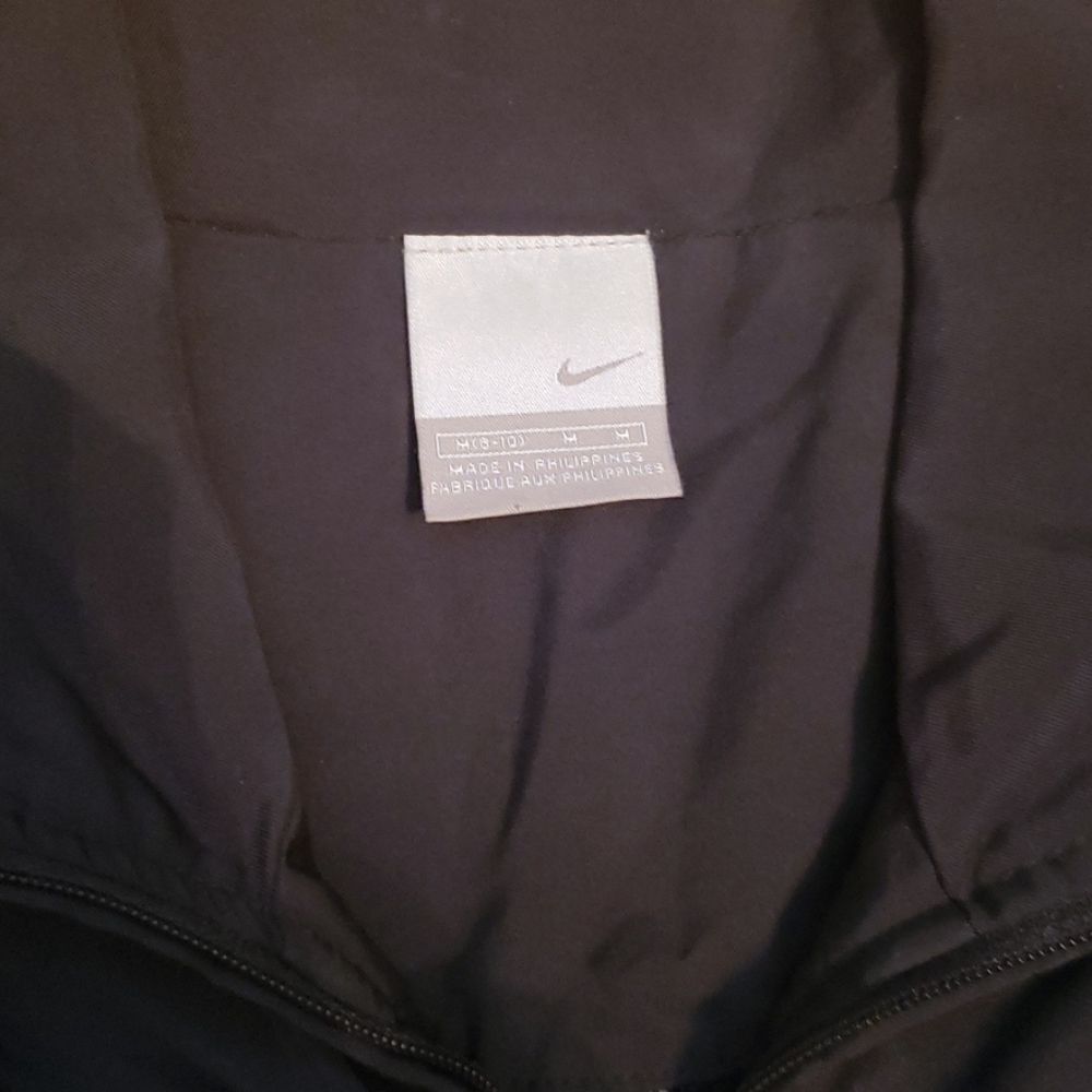 Nike Training Jacket - Picture 2 of 4
